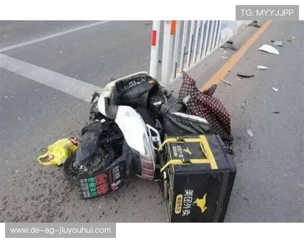 临朐足球队外出途中遭遇严重车祸多人伤亡引社会各界深切关注